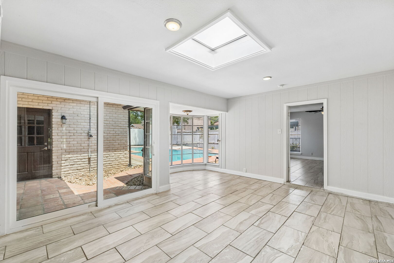 8333 Windway
