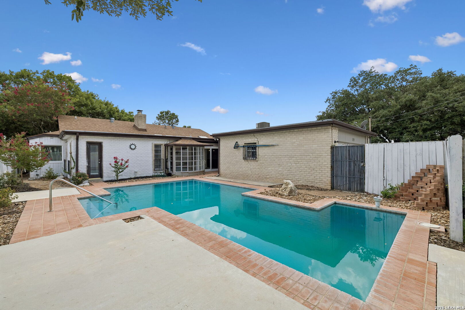 8333 Windway