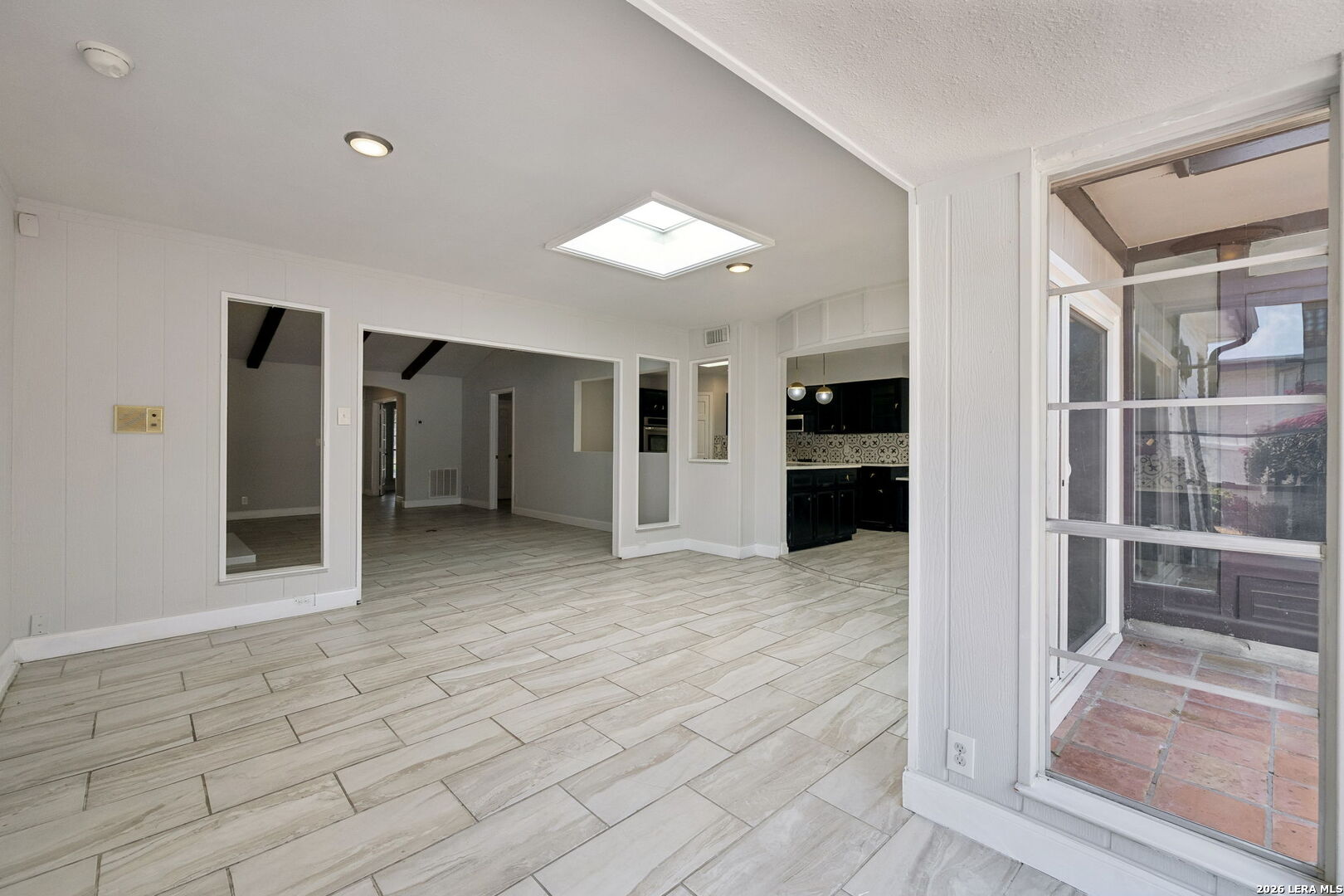 8333 Windway