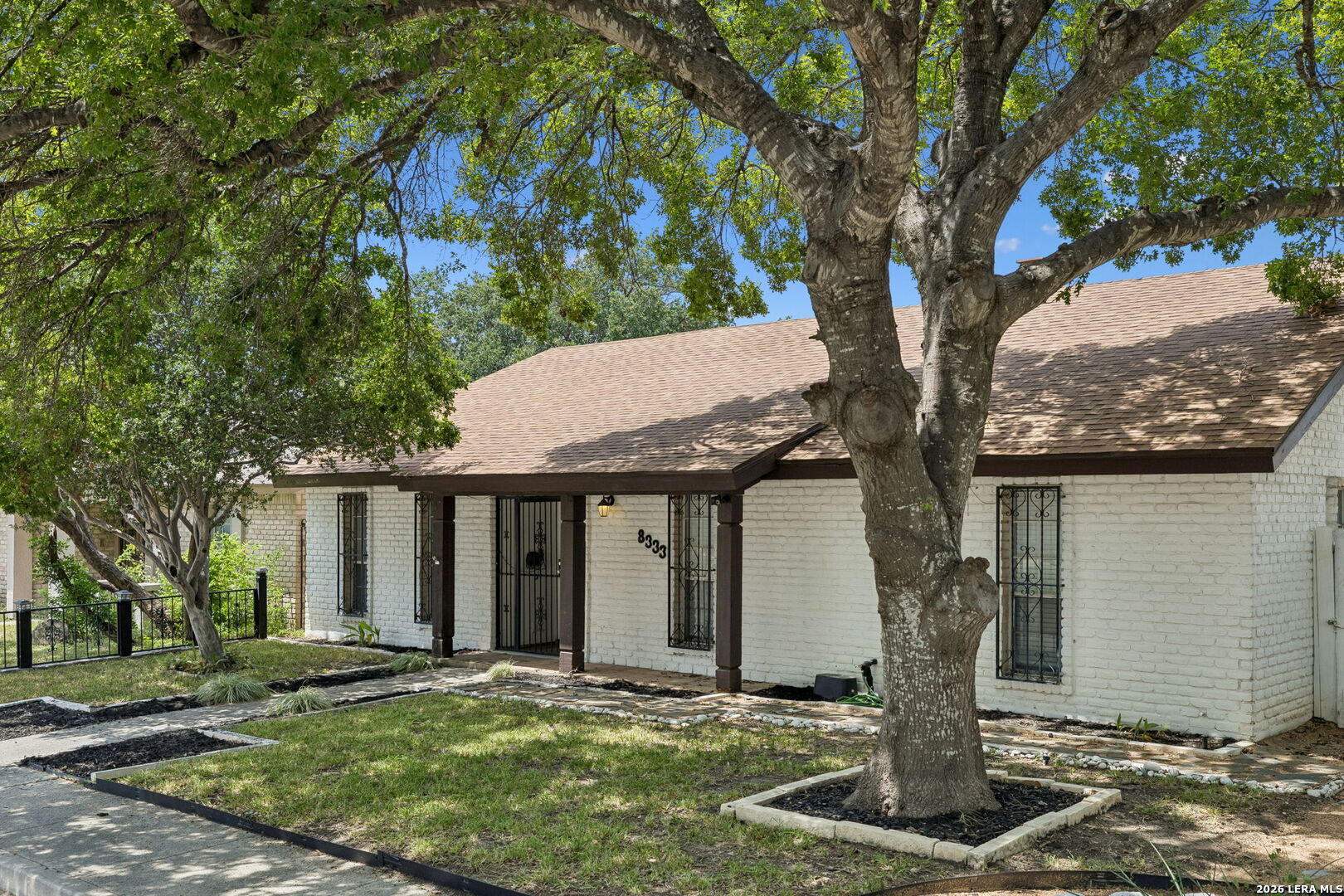 8333 Windway