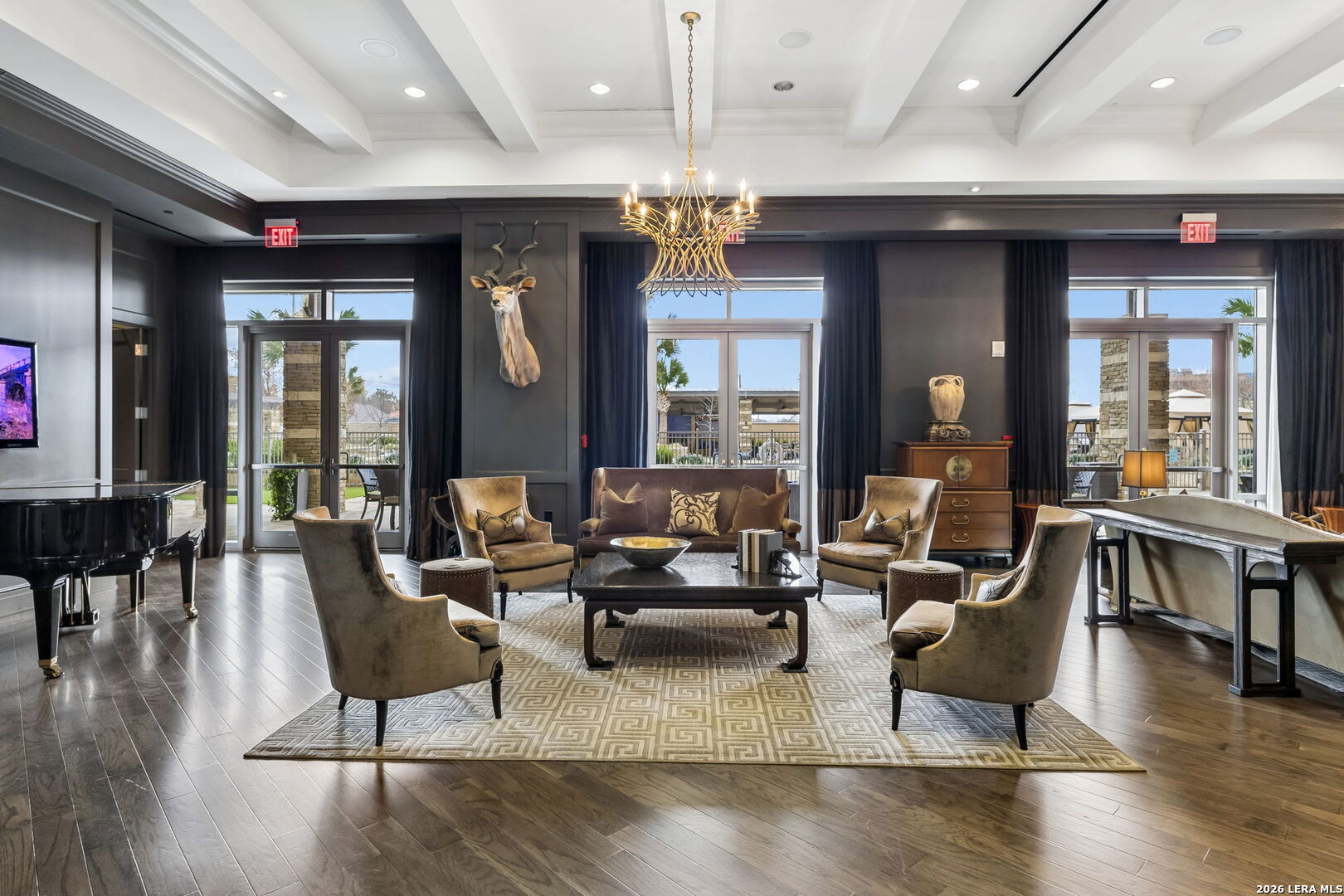 4242 Broadway Unit: APT 1704
