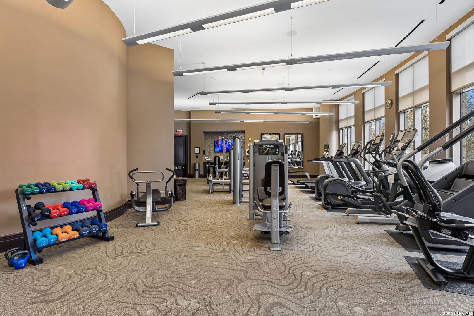 4242 Broadway Unit: APT 1704