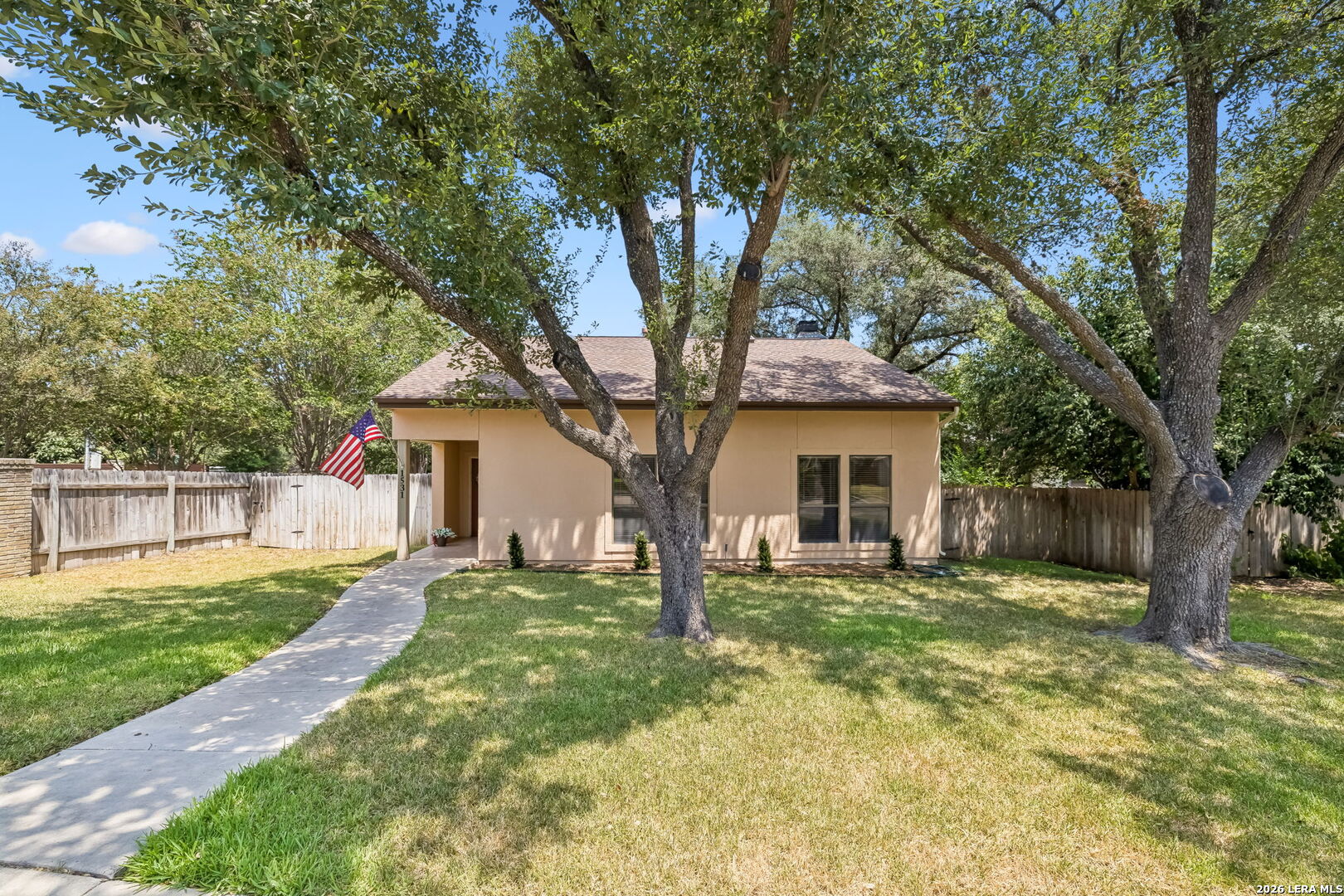 1531 VISTA HILL ST