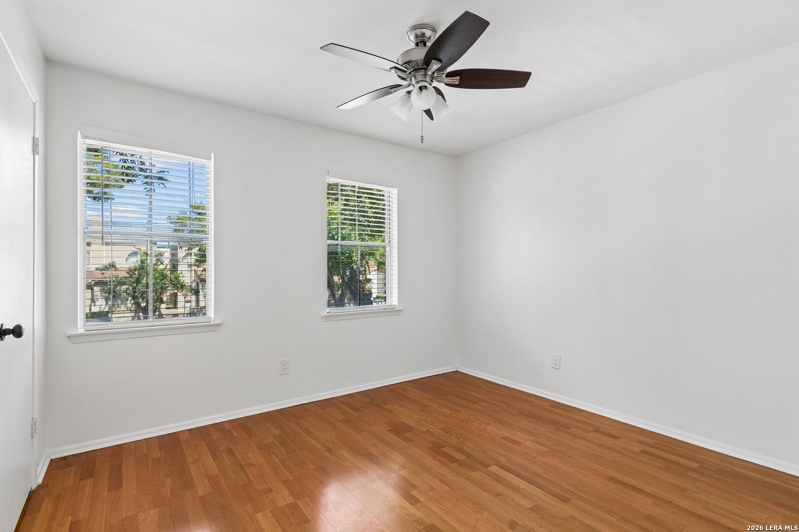 222 W CRAIG PL