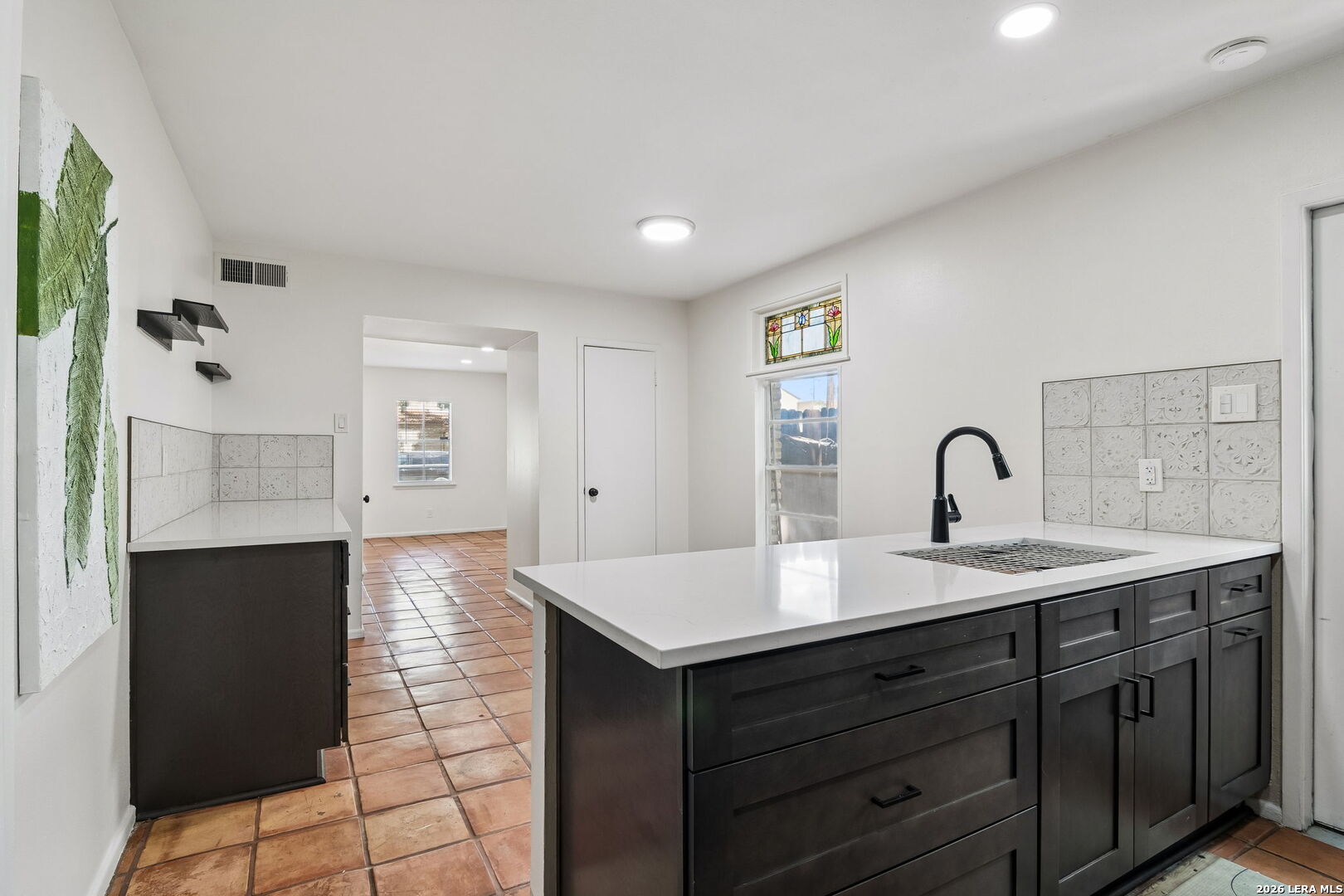 222 W CRAIG PL