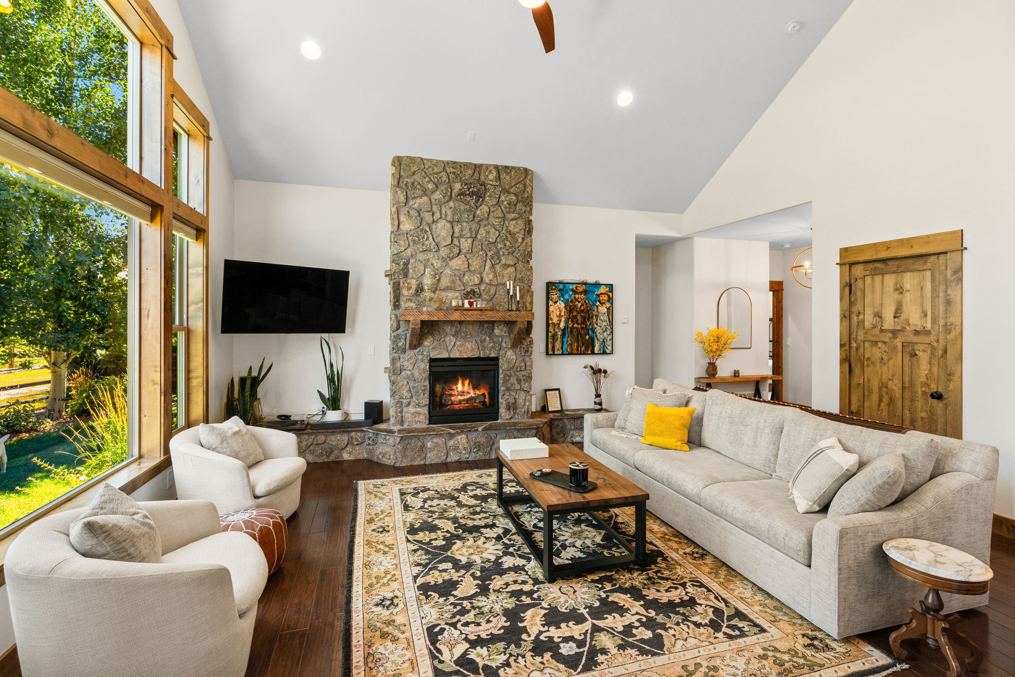 2452 Creekwood Drive