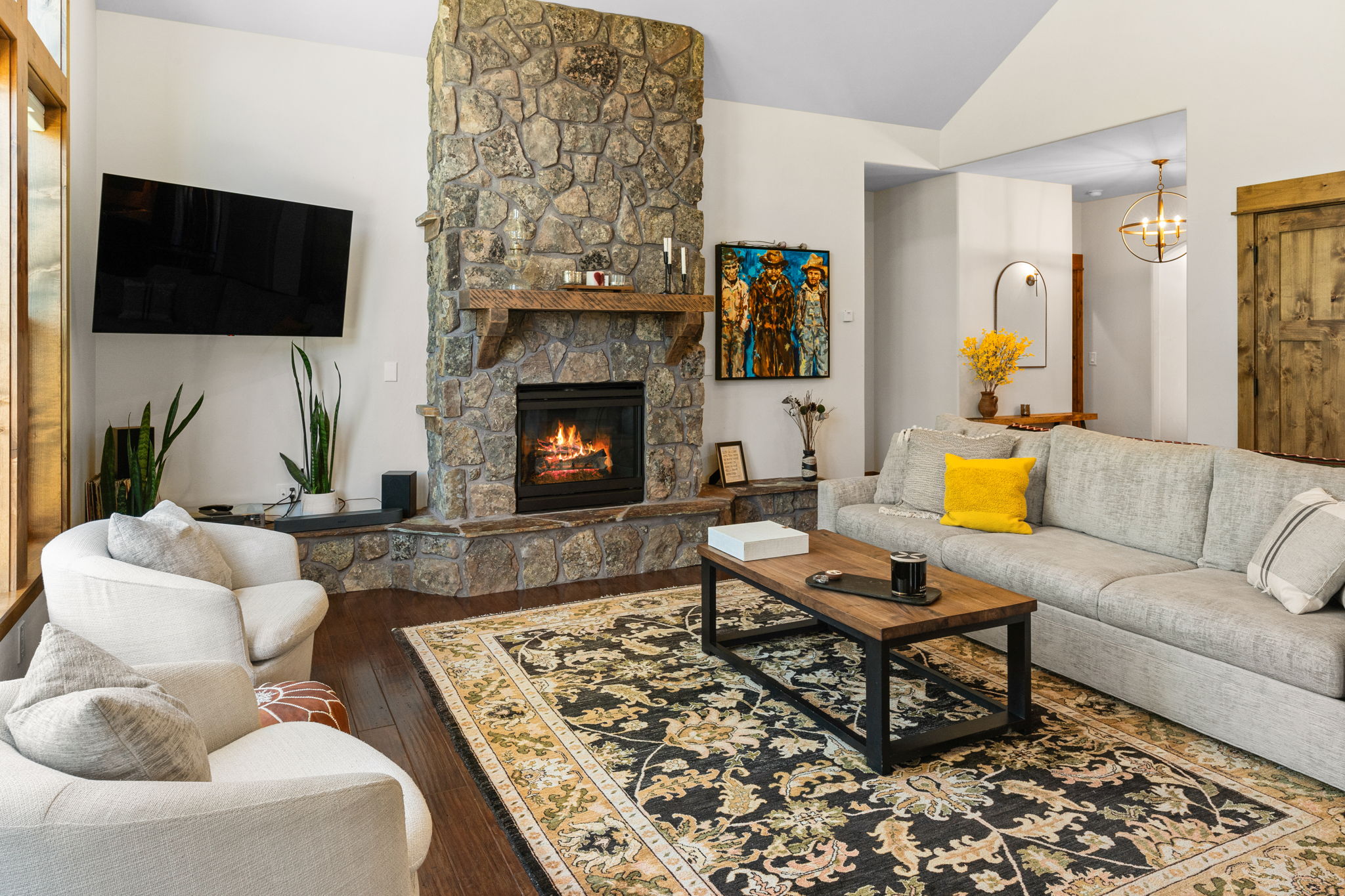 2452 Creekwood Drive