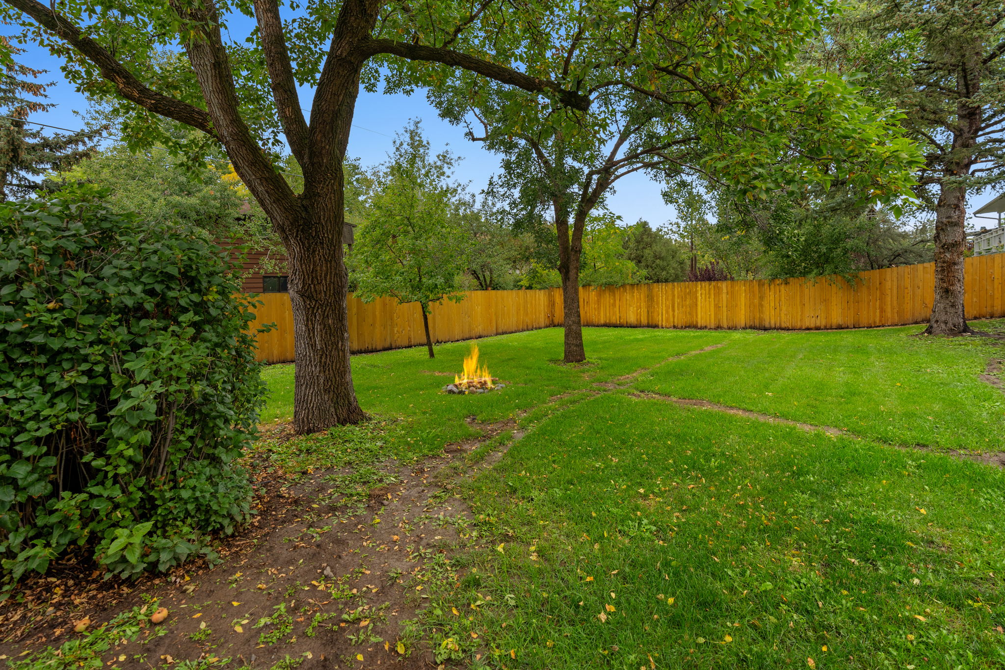 323 N 20th Avenue