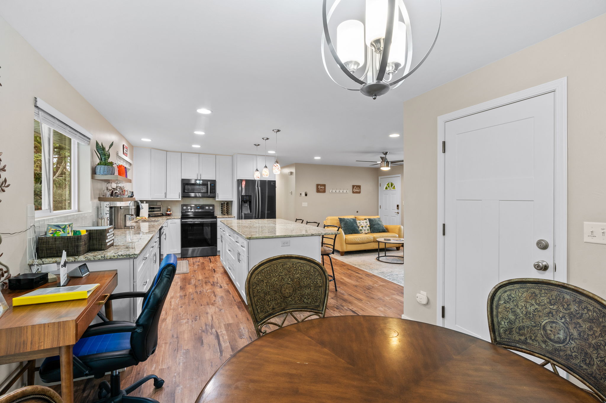 323 N 20th Avenue