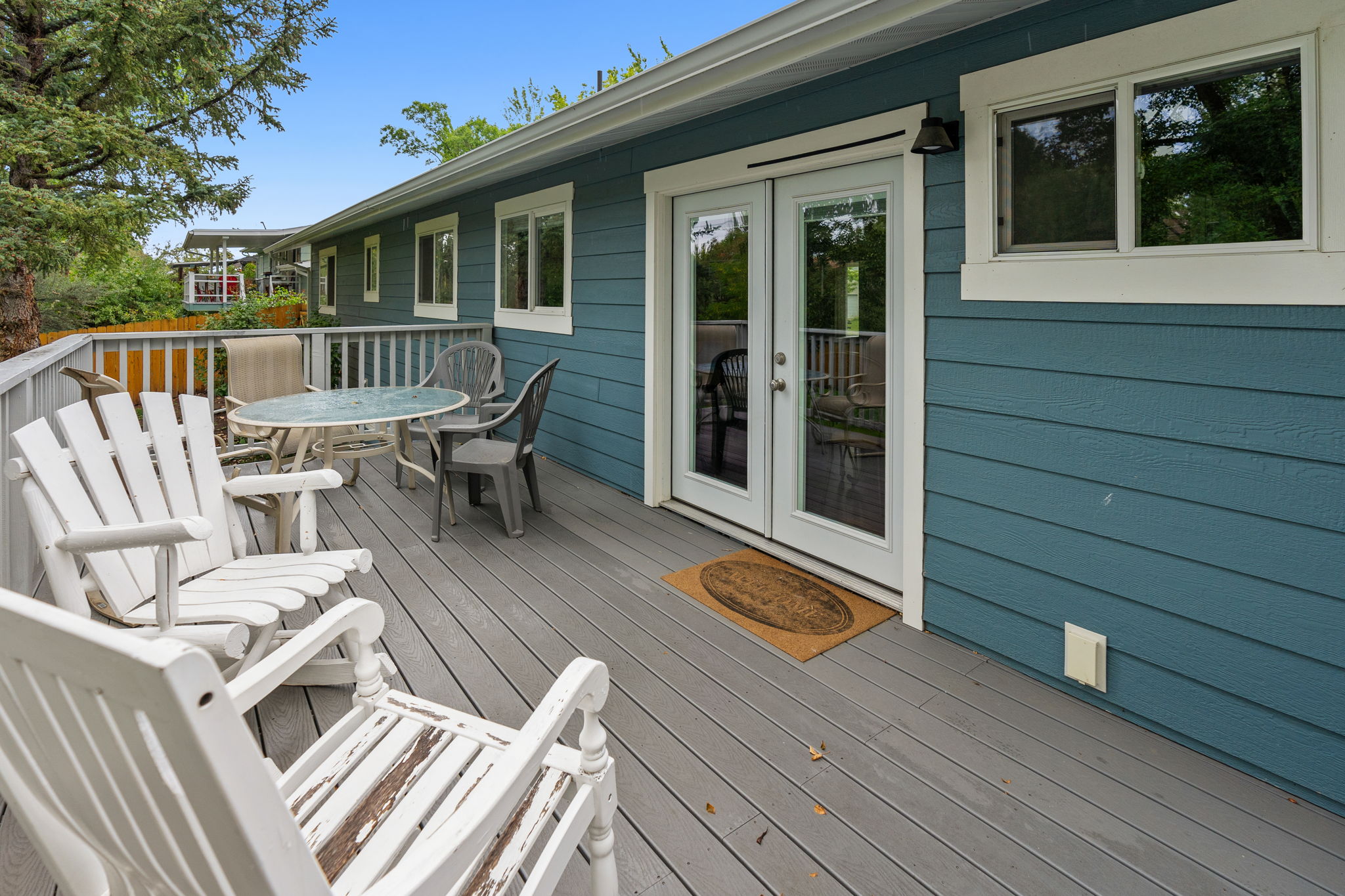 323 N 20th Avenue