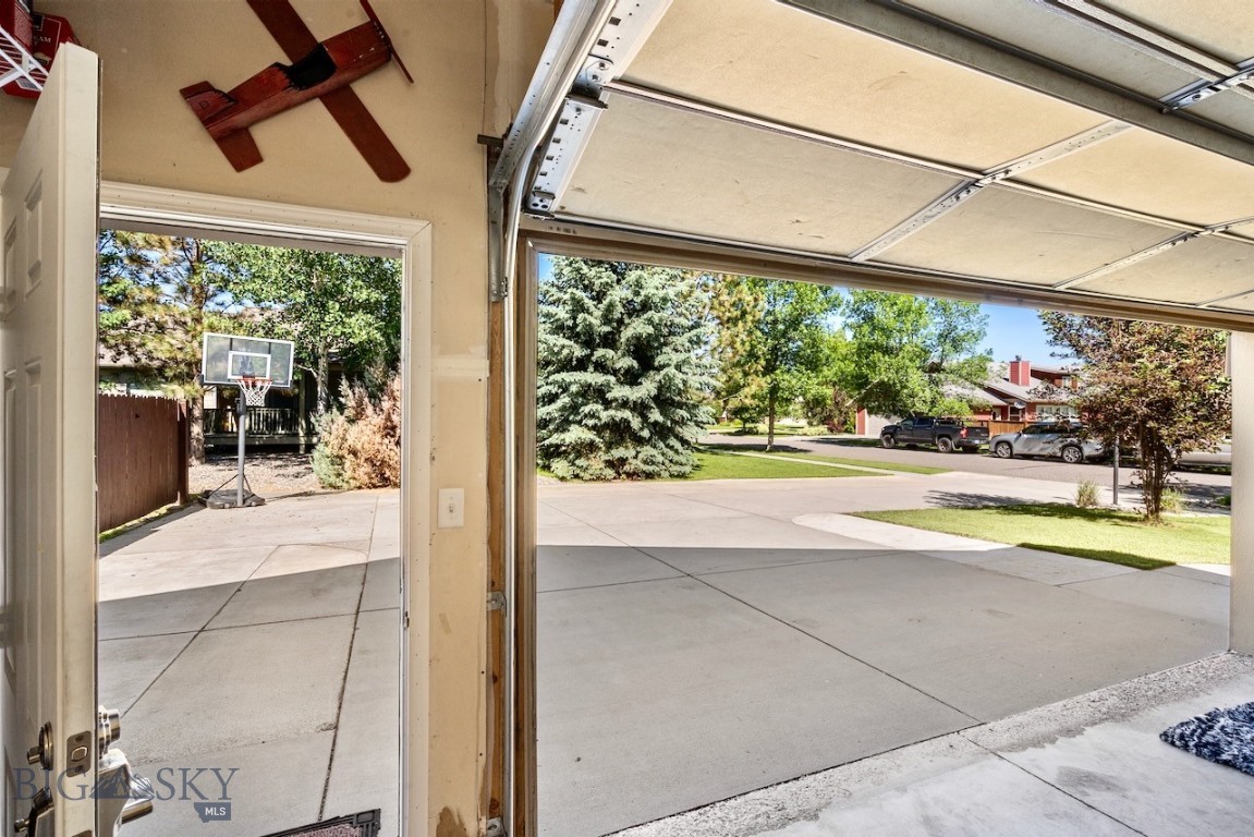 158 Harvester Ln