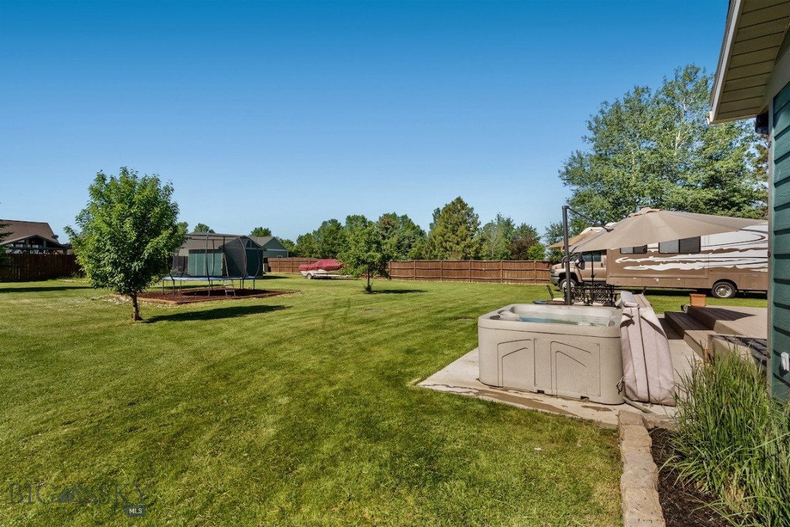 158 Harvester Ln