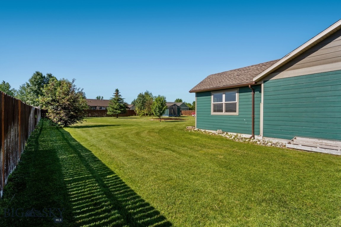 158 Harvester Ln