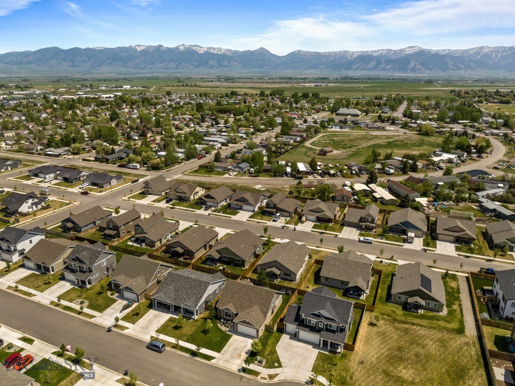 304 Rugged Creek