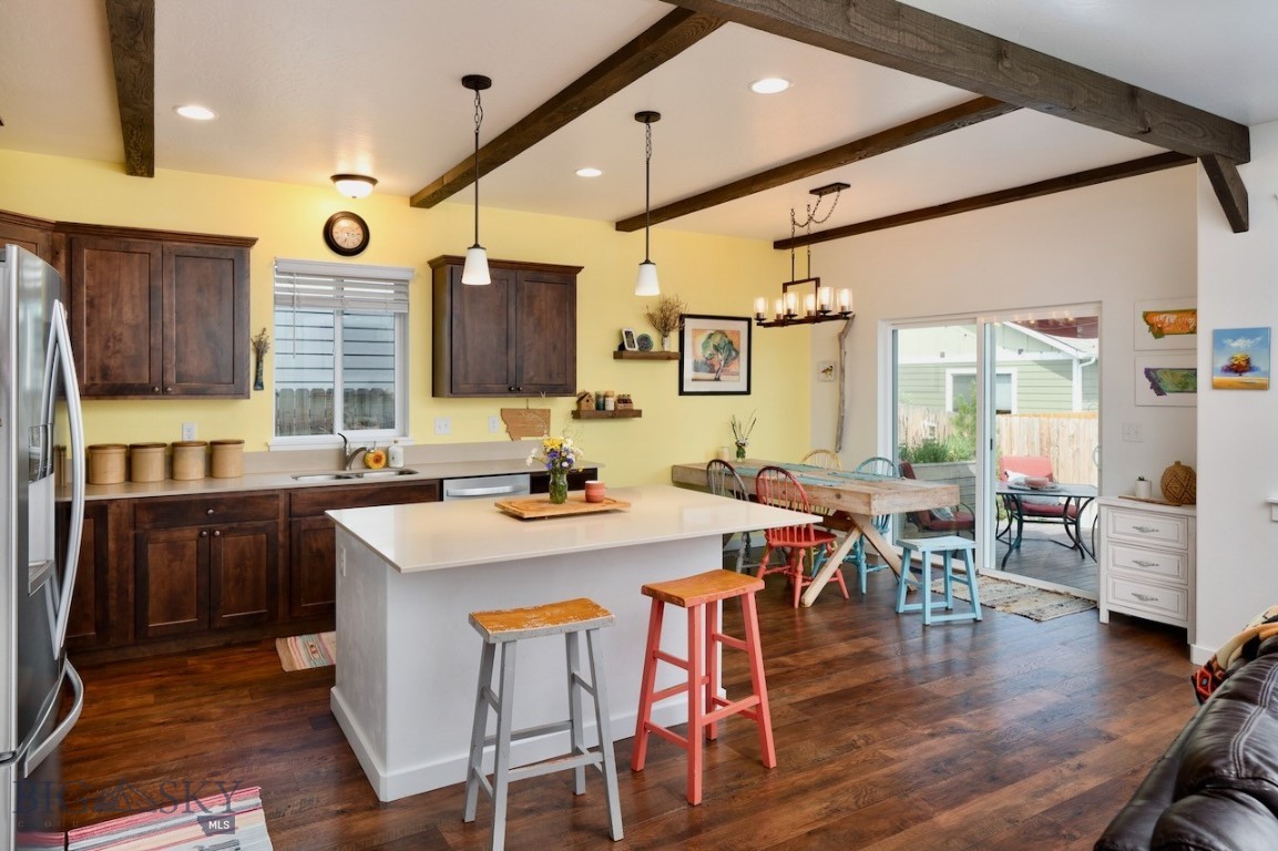 304 Rugged Creek