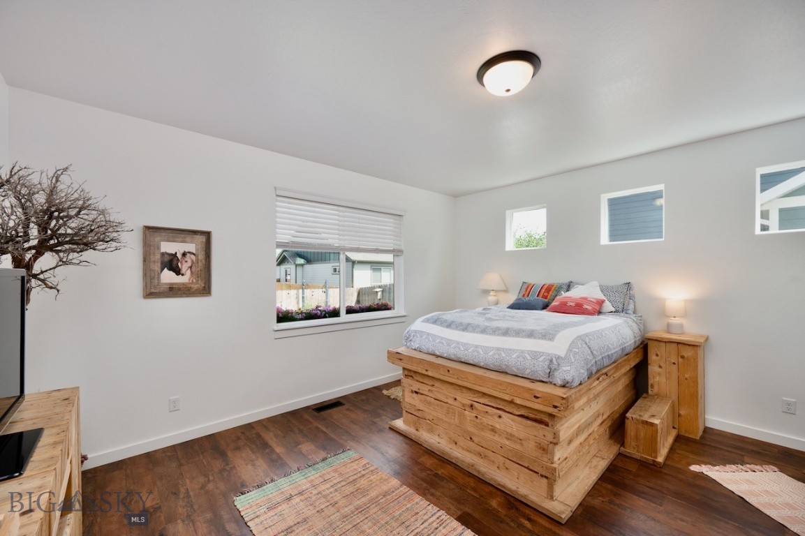 304 Rugged Creek