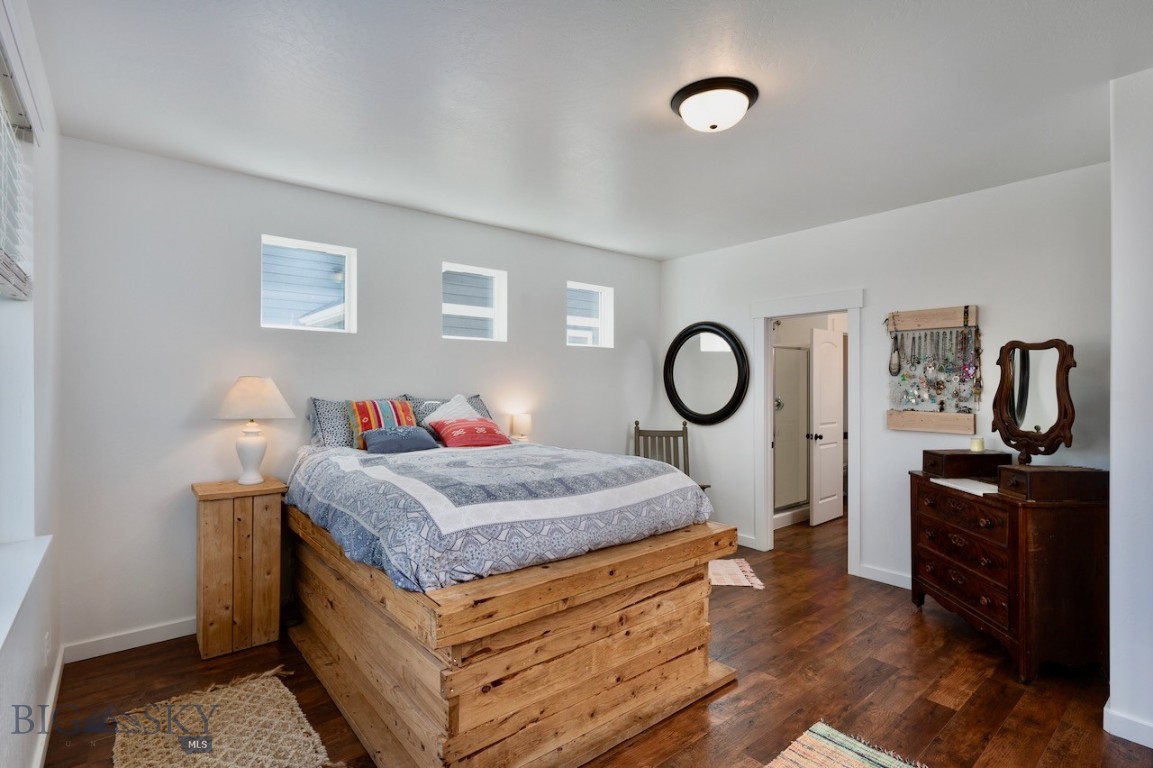 304 Rugged Creek