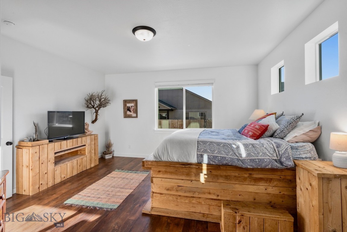 304 Rugged Creek