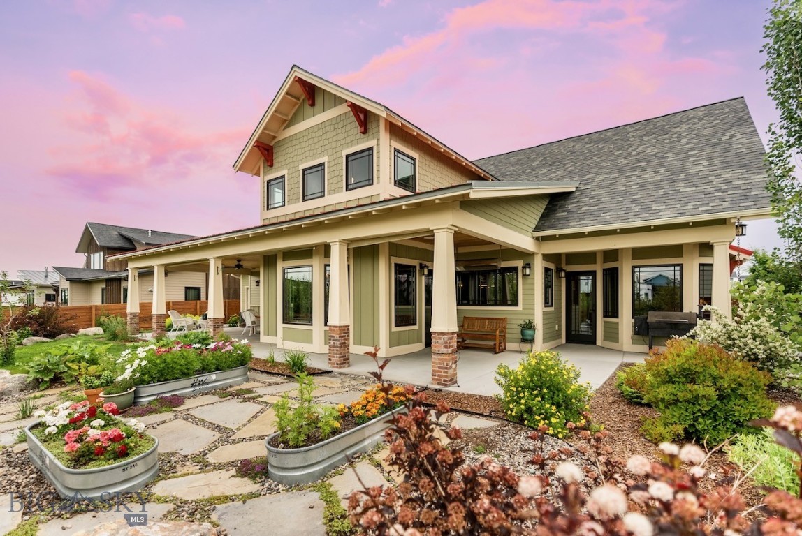 909 Windrow Drive