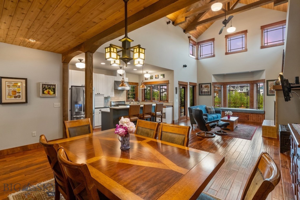909 Windrow Drive
