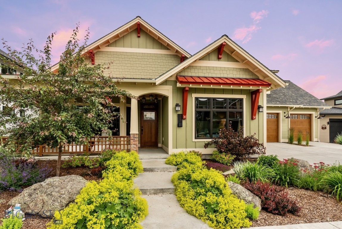 909 Windrow Drive