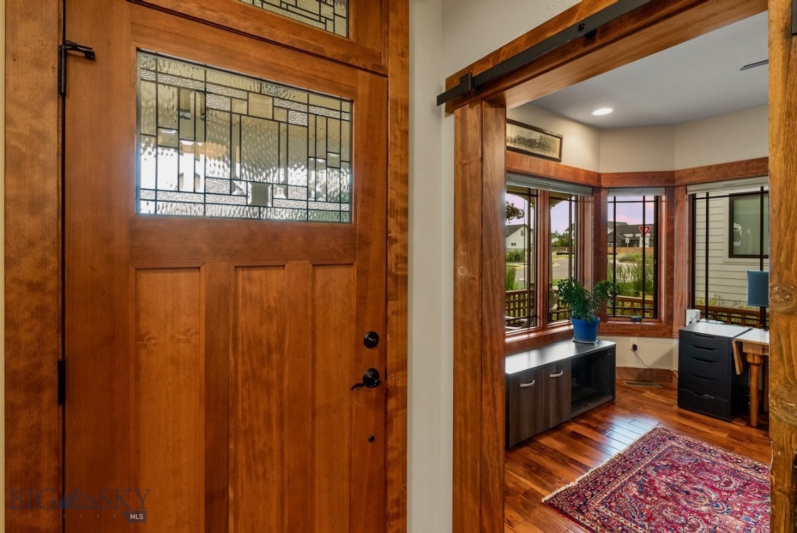 909 Windrow Drive