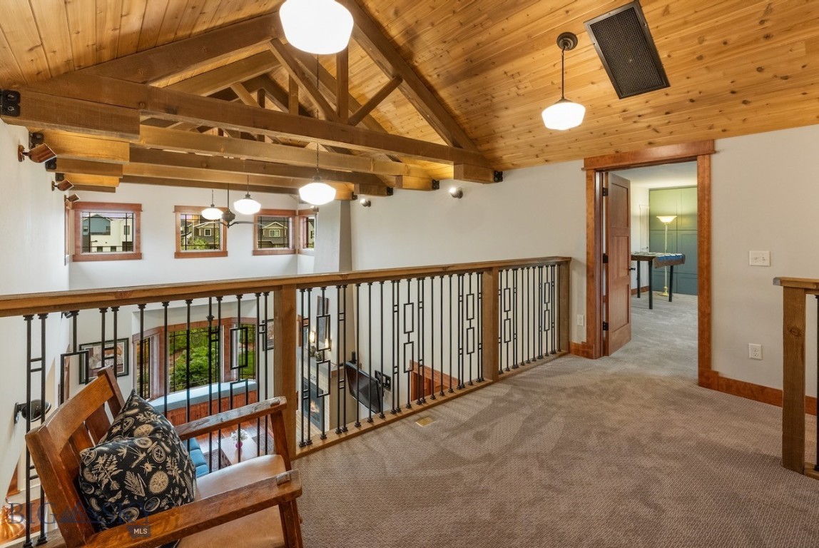 909 Windrow Drive