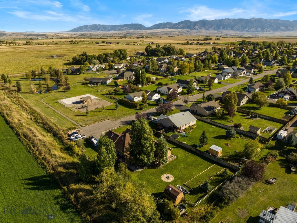 162 W Tobiano Trail