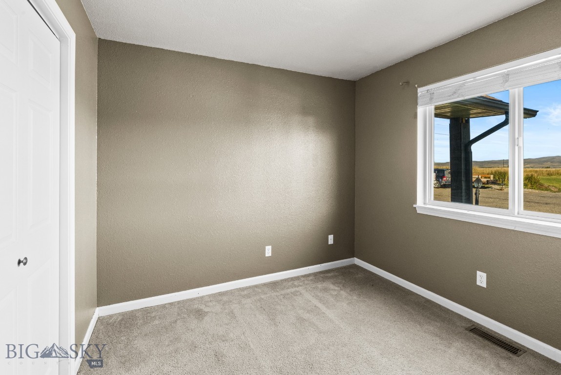 162 W Tobiano Trail
