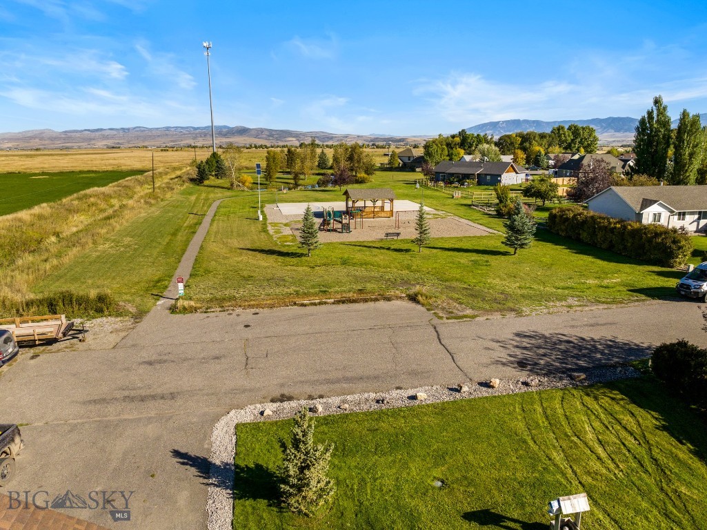 162 W Tobiano Trail