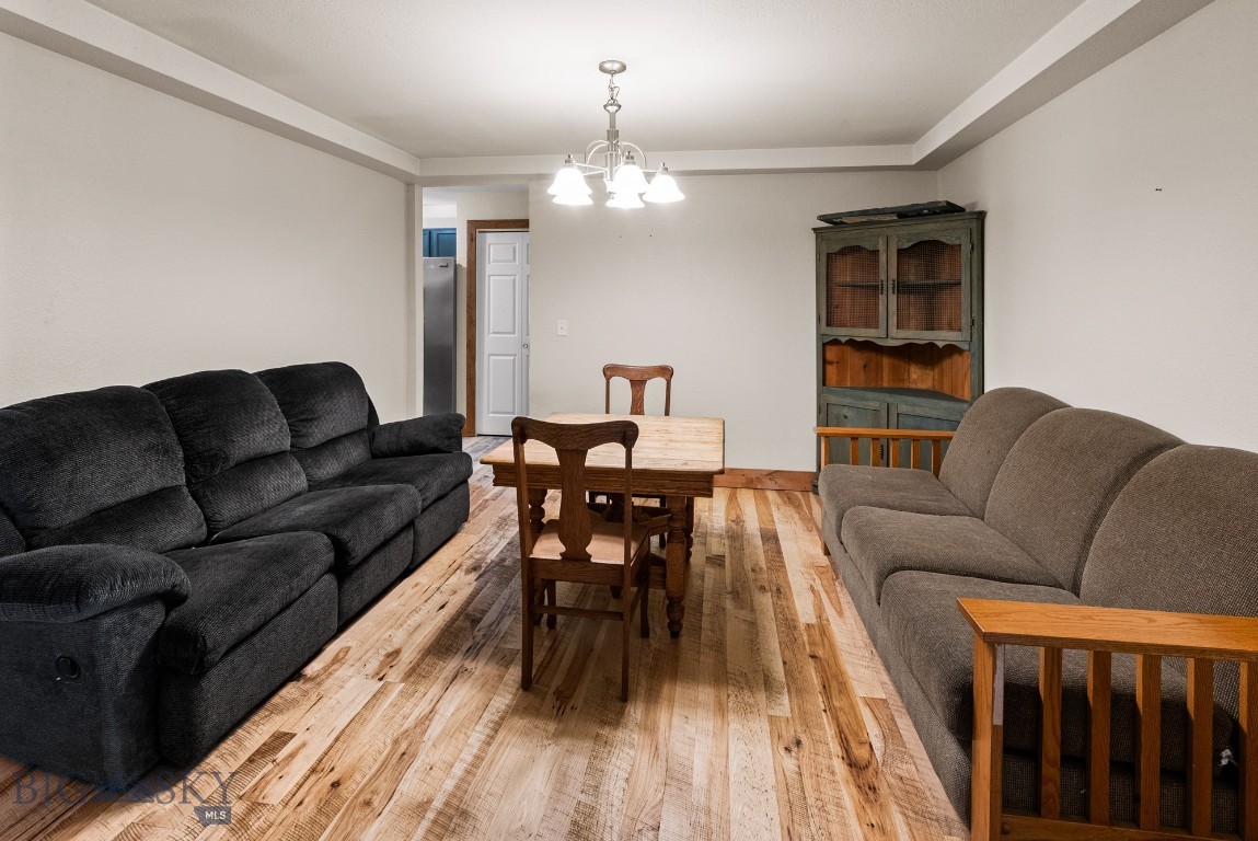 162 W Tobiano Trail