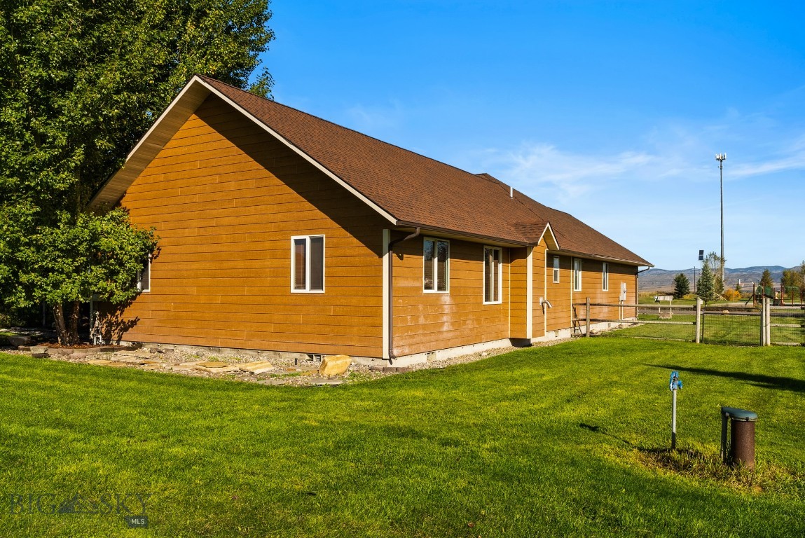 162 W Tobiano Trail
