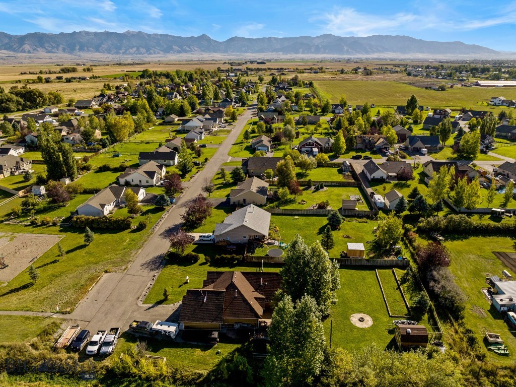 162 W Tobiano Trail