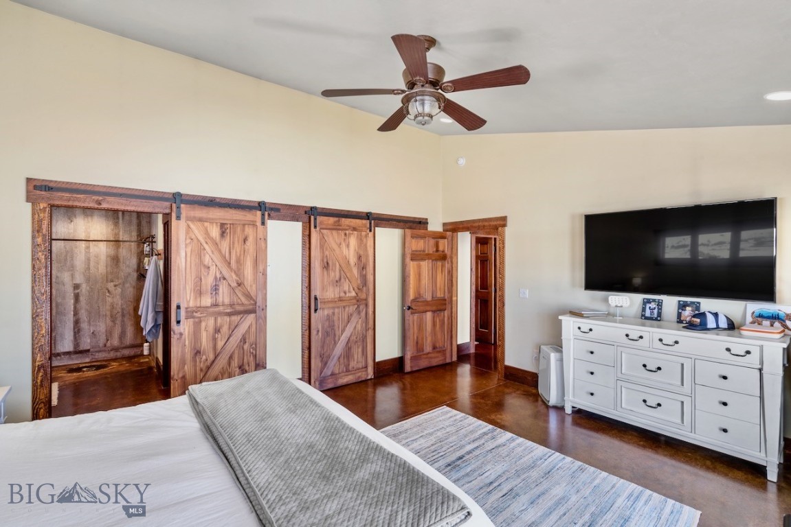 1274 Cottontail Road