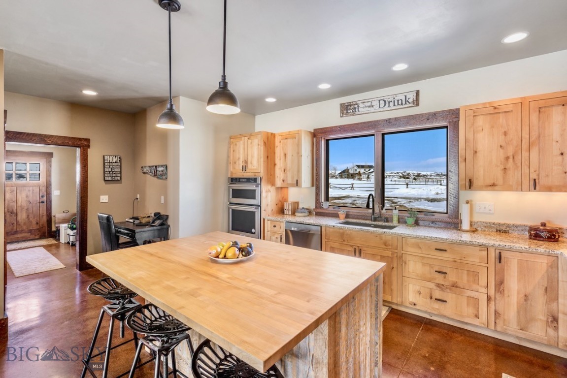 1274 Cottontail Road