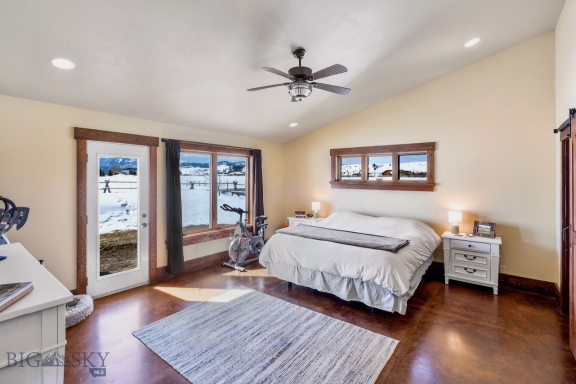 1274 Cottontail Road