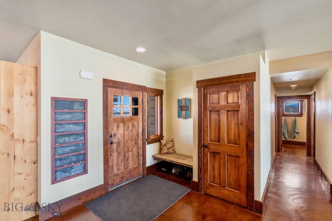 1274 Cottontail Road