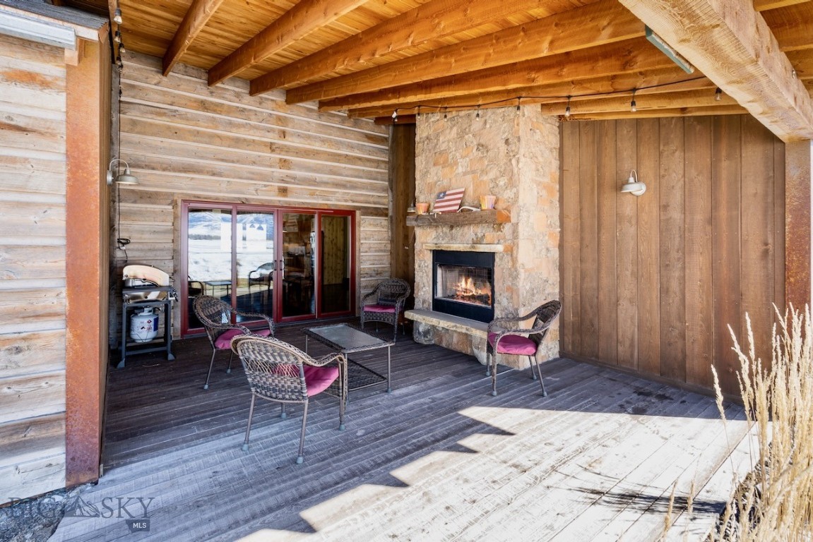 1274 Cottontail Road