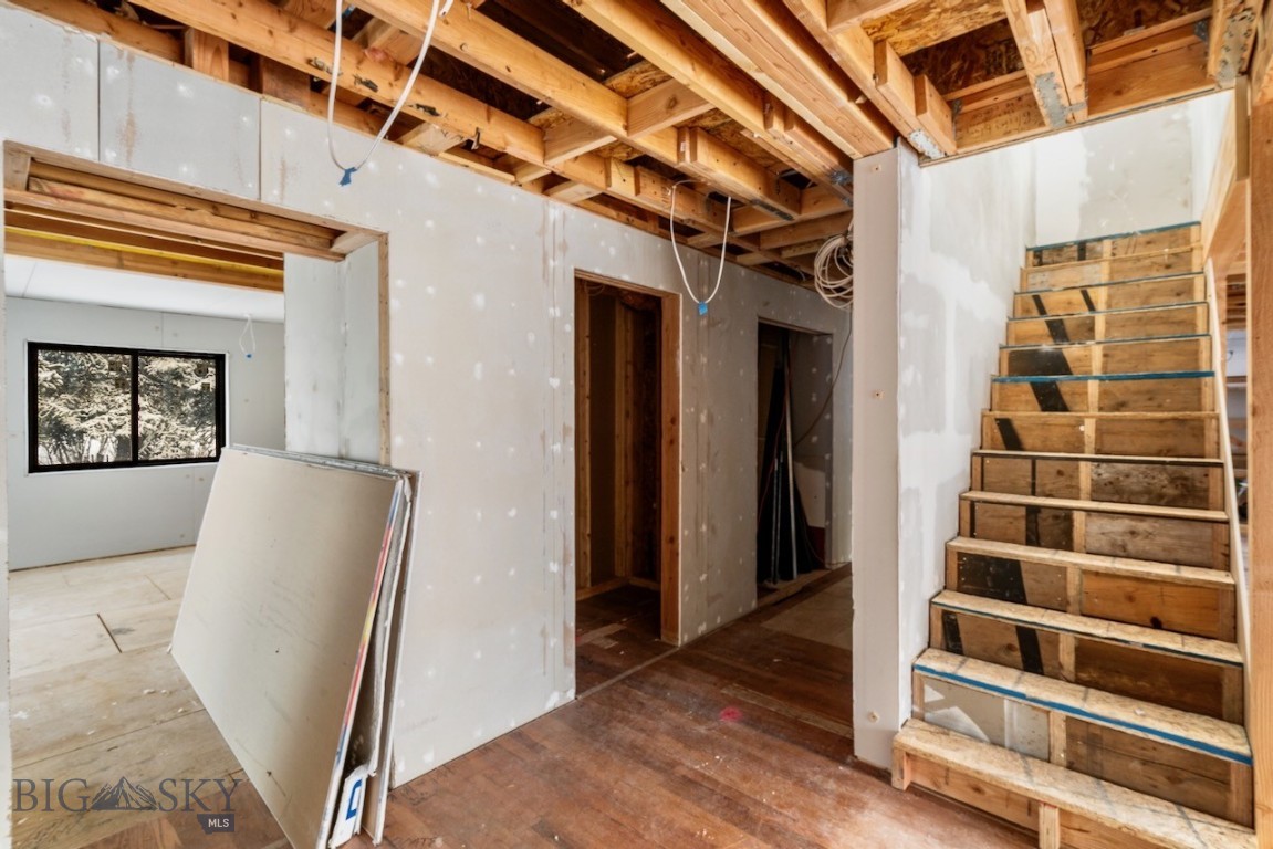 8454 Goldenstein Lane