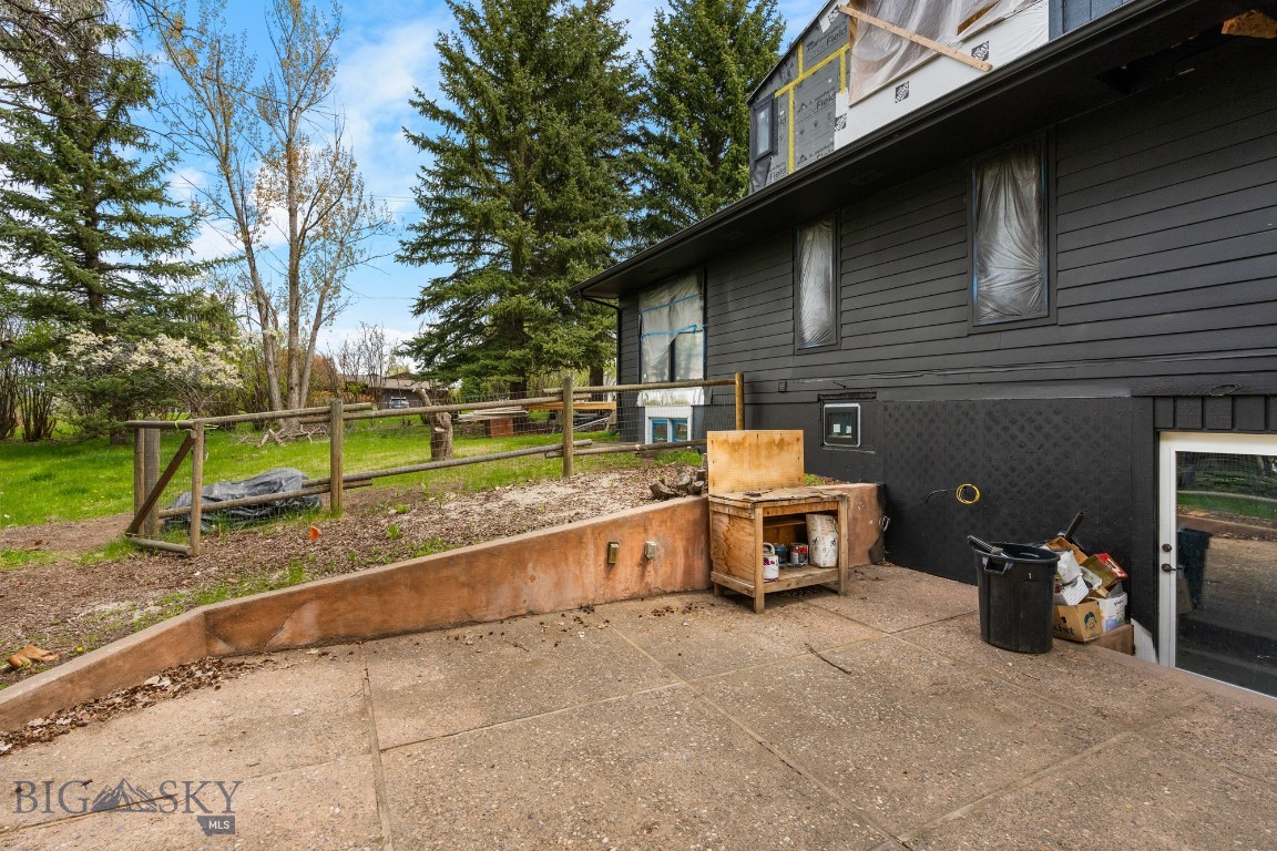 8454 Goldenstein Lane