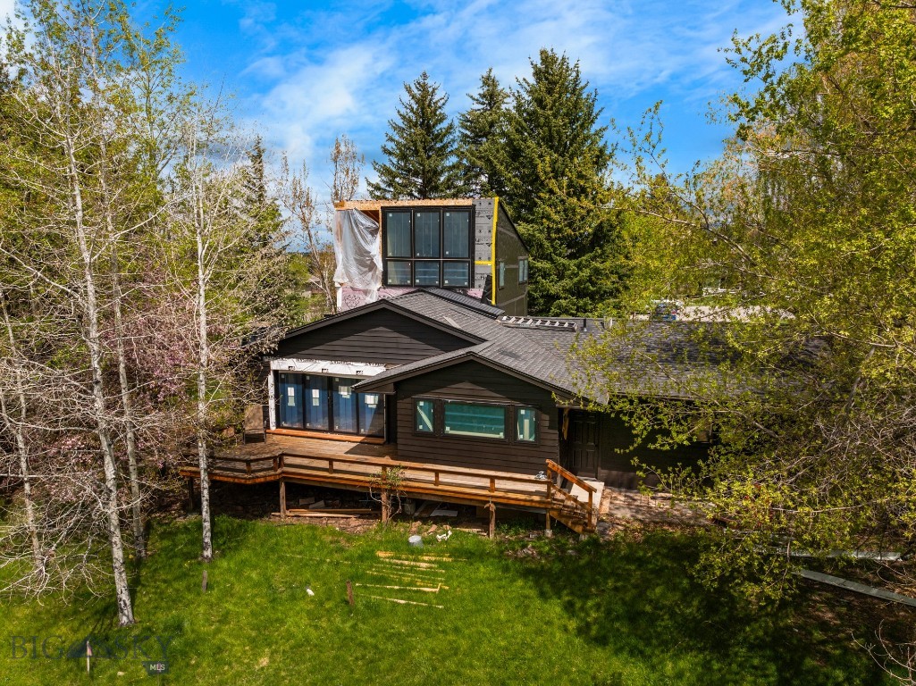 8454 Goldenstein Lane