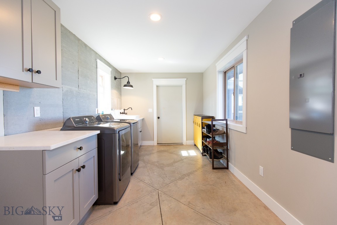 5554 Foster Lane