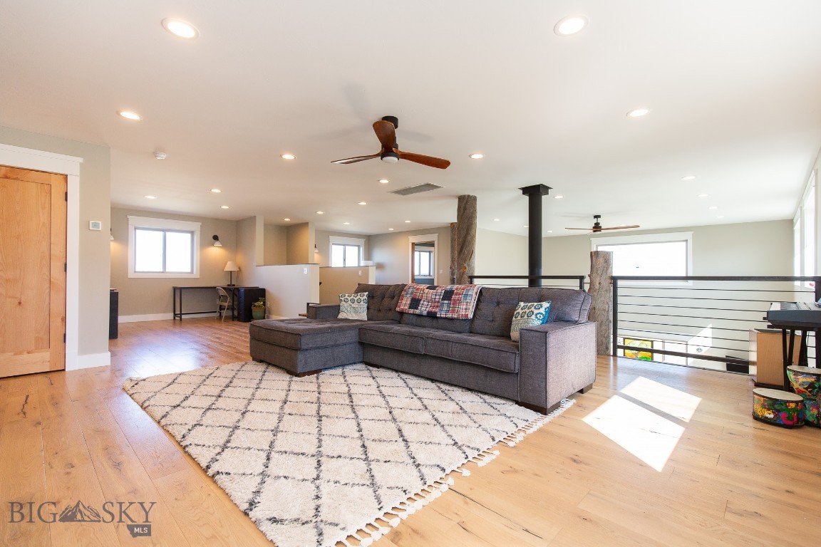 5554 Foster Lane