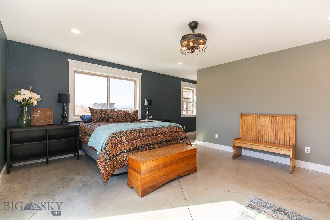 5554 Foster Lane
