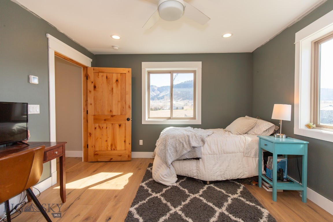 5554 Foster Lane