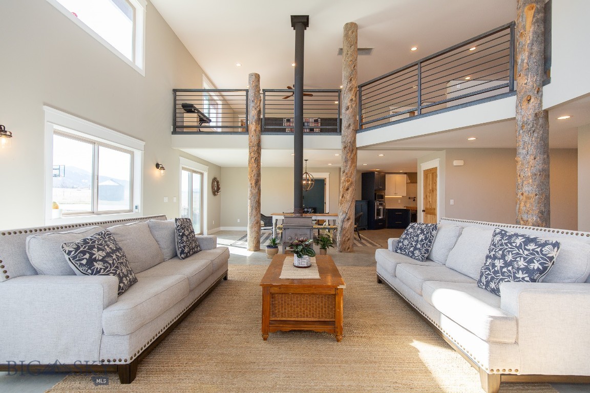5554 Foster Lane
