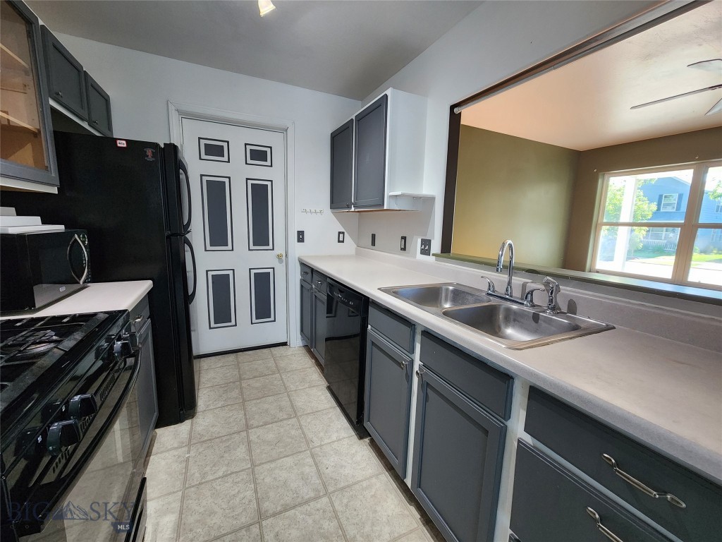 11 Meadow Brook Lane