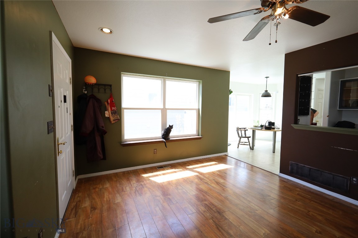 11 Meadow Brook Lane