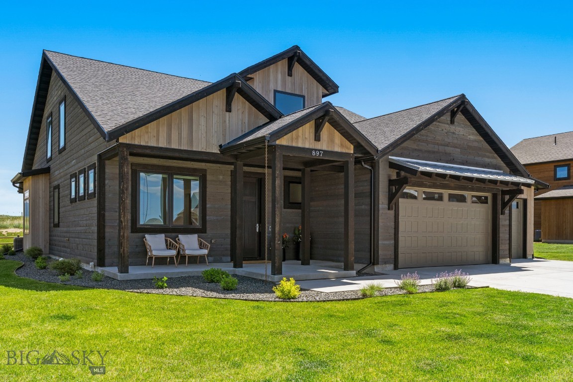 897 White Horse Loop