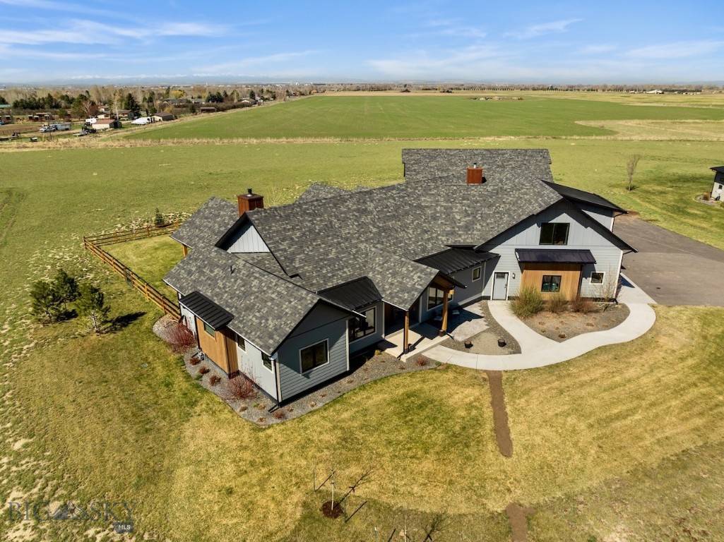 141 Prairie Glen Way